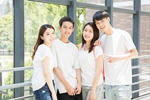 哲學(xué)在職研究生學(xué)制與學(xué)費(fèi)各是多少？